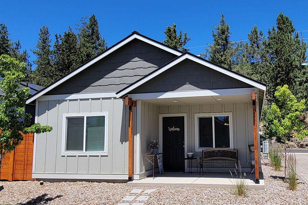 Plan image - 180017VNW:2-Bed Cottage Home with Open and Efficient Layout Under 1000 Sq Ft
