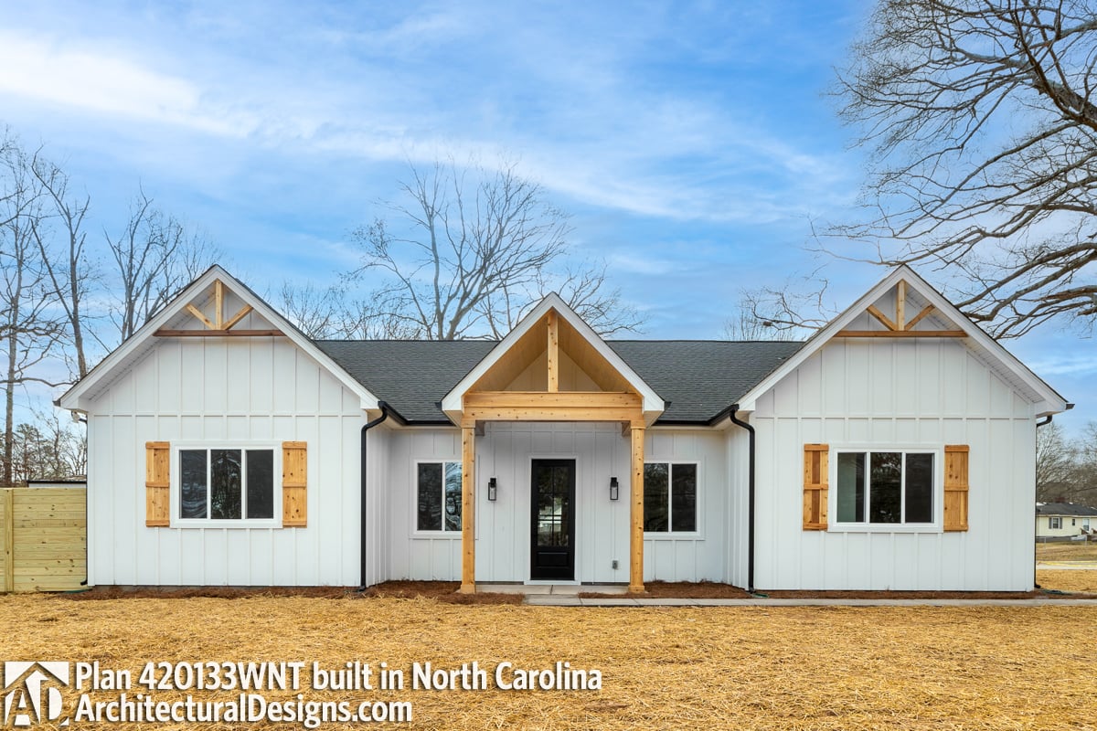 build gallery item - House Plan 420133WNT Comes to Life in North Carolina!