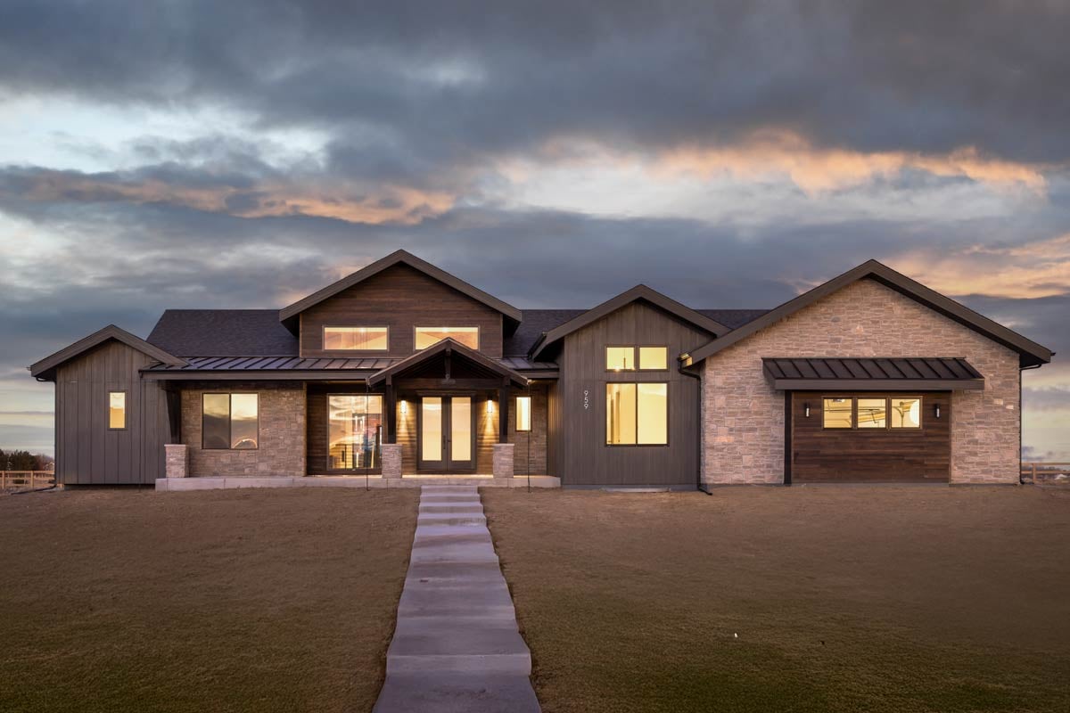 Plan image - 95272RW:Single-Story 2 or 3 Bed Mountain House Plan with Flex Room - 2733 Sq Ft